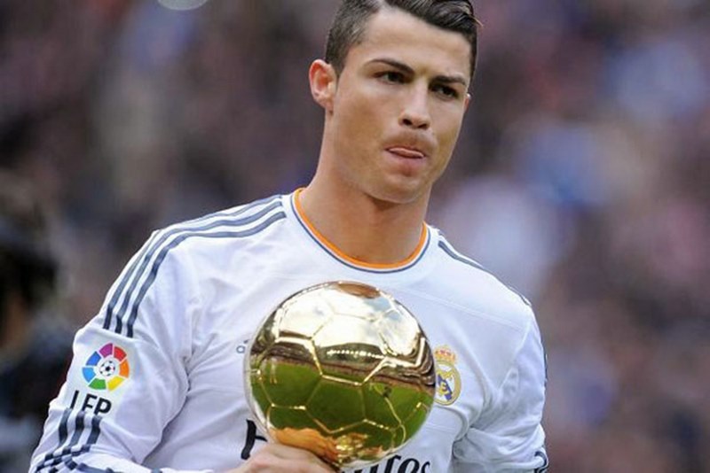 Rất nhiều người chưa biết chính xác cầu thủ Ronaldo sinh năm bao nhiêu 
